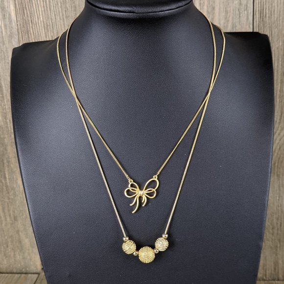 🌟 3/$15 🌟 Gold Tone Dainty Chain Necklaces Set of 2 - Picture 1 of 14